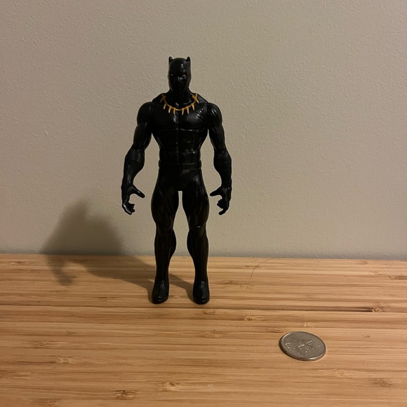 Black Phanter Marvel Figure - Picture 2 of 4